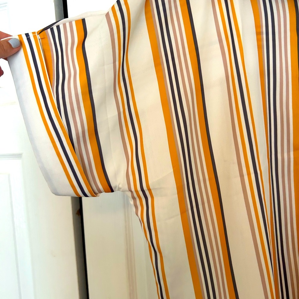 Button down short sleeved shirt